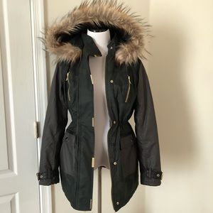 G.I.L.I. Faux Fur Camo Anorak Jacket EUC